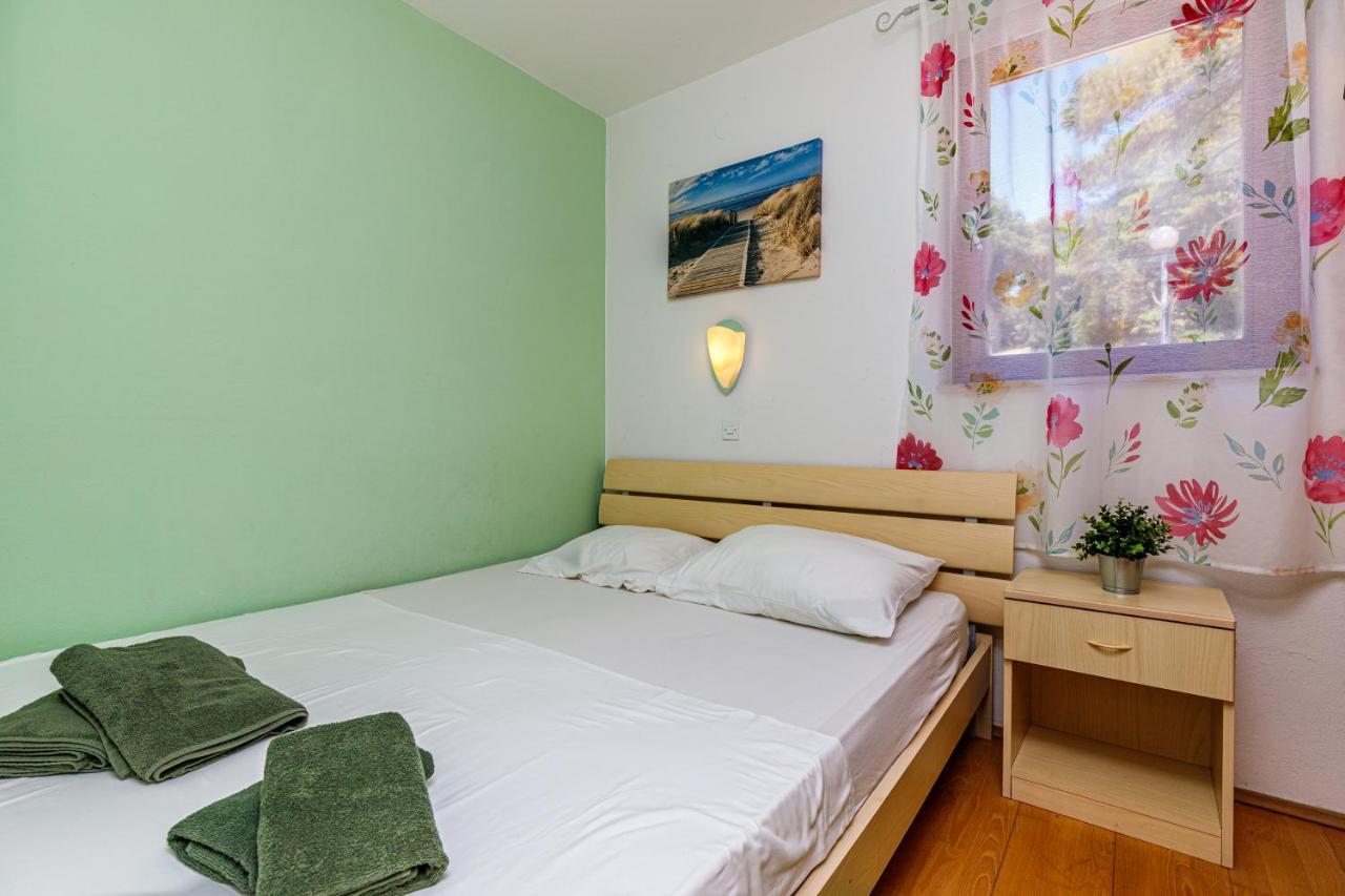 רוביני Al Mare Apartments מראה חיצוני תמונה