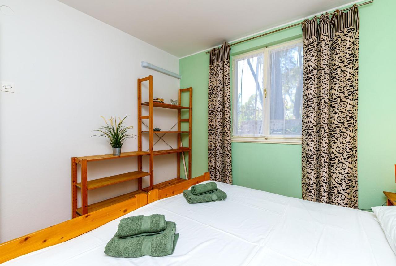 רוביני Al Mare Apartments מראה חיצוני תמונה