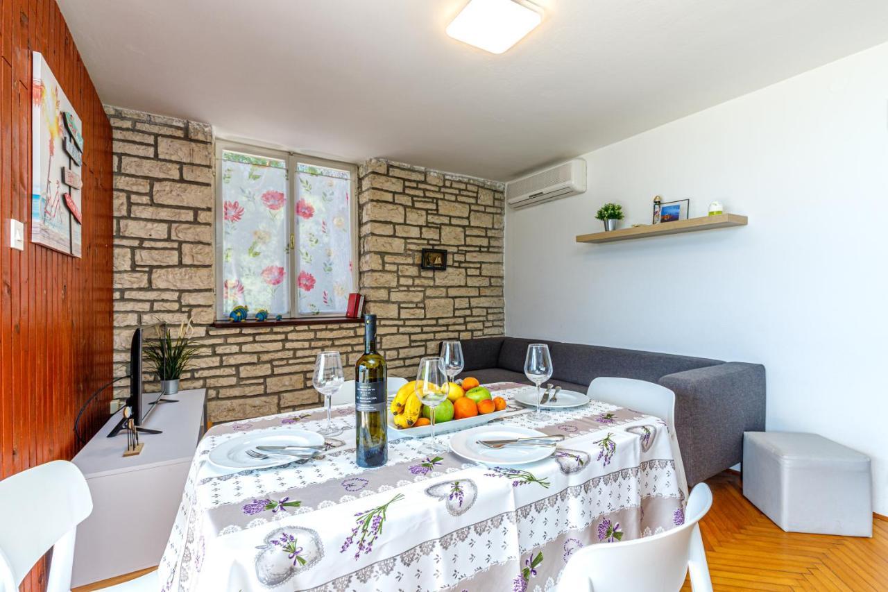רוביני Al Mare Apartments מראה חיצוני תמונה