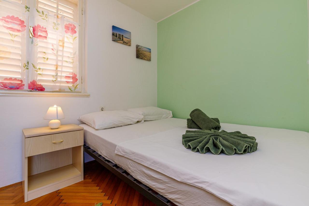 רוביני Al Mare Apartments מראה חיצוני תמונה